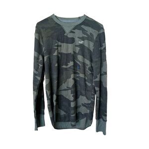 NEW‎ HOLLISTER MEN'S CAMO CREWNECK  Thermal Shirt long sleeve Medium